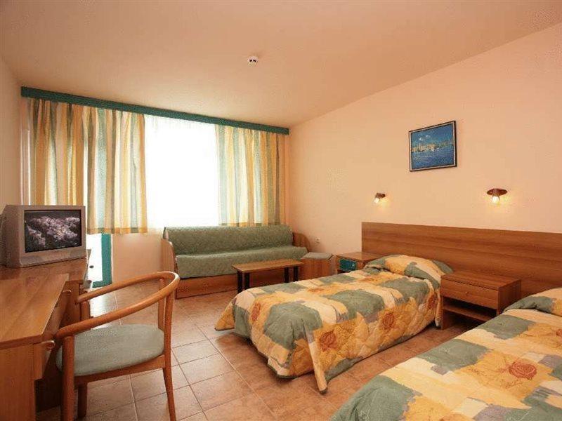 Hotel Arabella Beach アルベナ エクステリア 写真