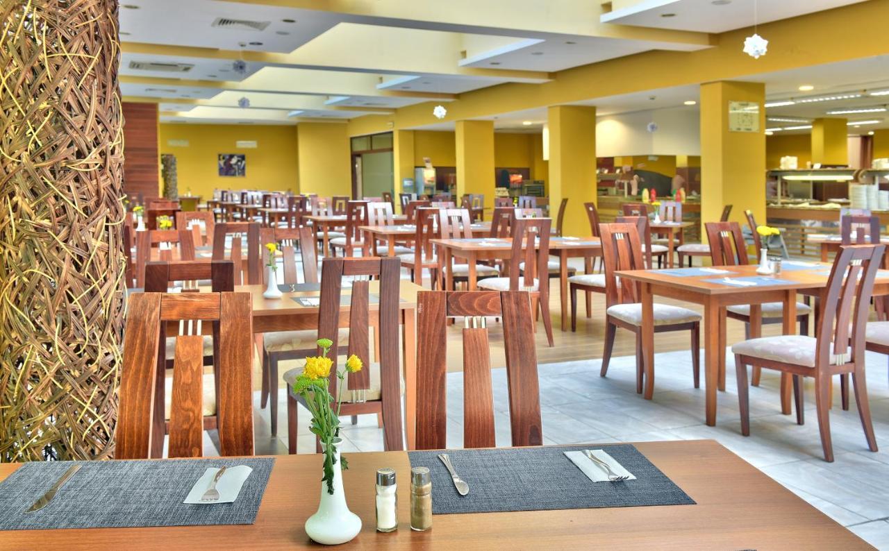 Hotel Arabella Beach アルベナ エクステリア 写真