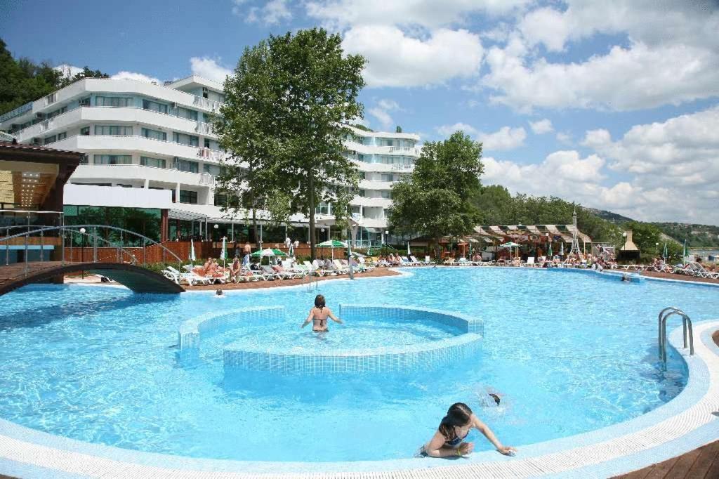 Hotel Arabella Beach アルベナ エクステリア 写真
