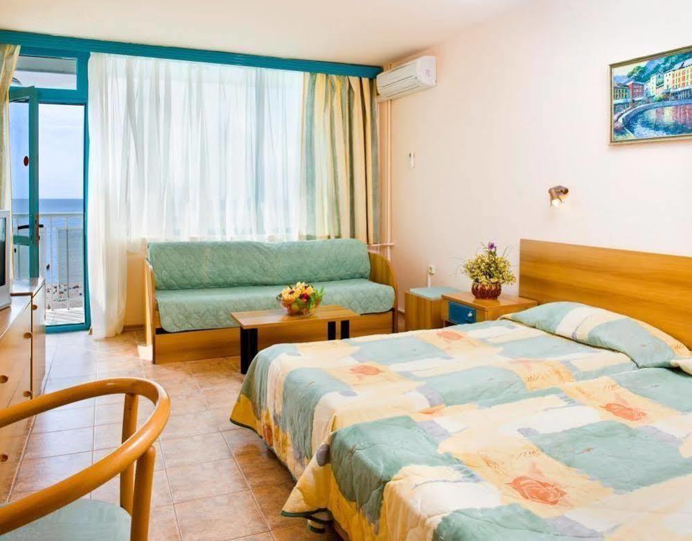 Hotel Arabella Beach アルベナ エクステリア 写真